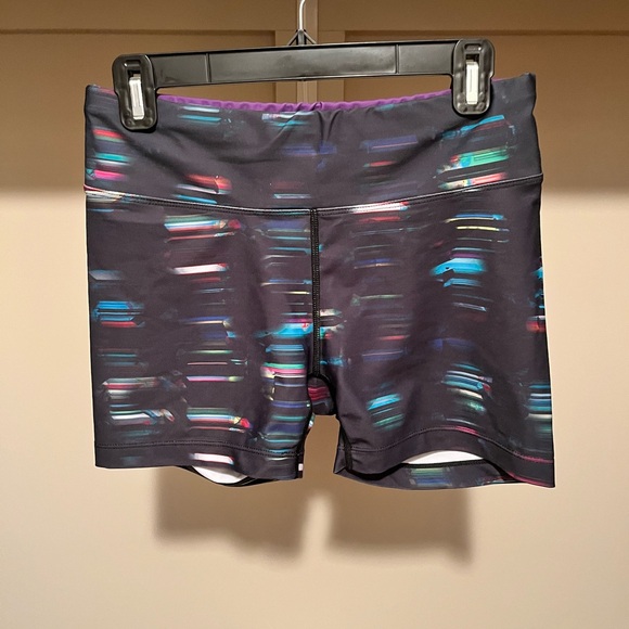 oiselle Pants - Oiselle Multicolor Spandos Shorts